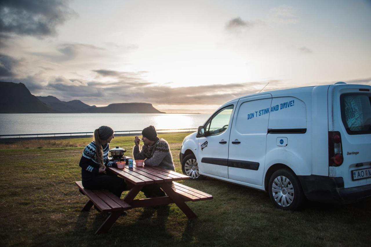 Kuku Campers - Campervans Keflavík Екстериор снимка