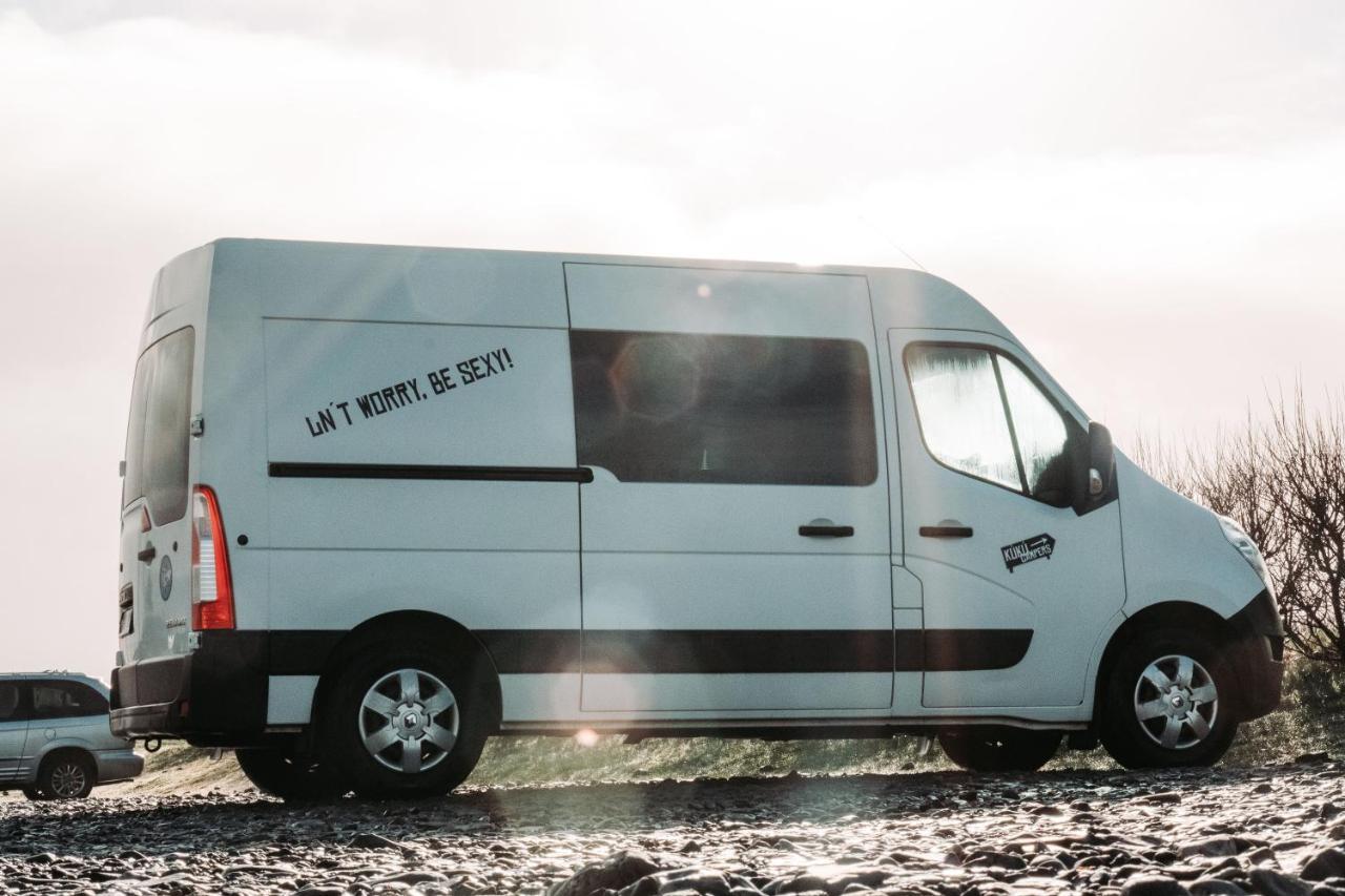 Kuku Campers - Campervans Keflavík Екстериор снимка